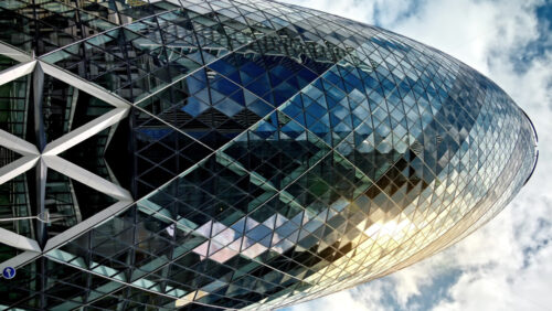 Video - Vertical view of Timelapse The Gherkin Tower in London City district in downtown, United Kingdom
