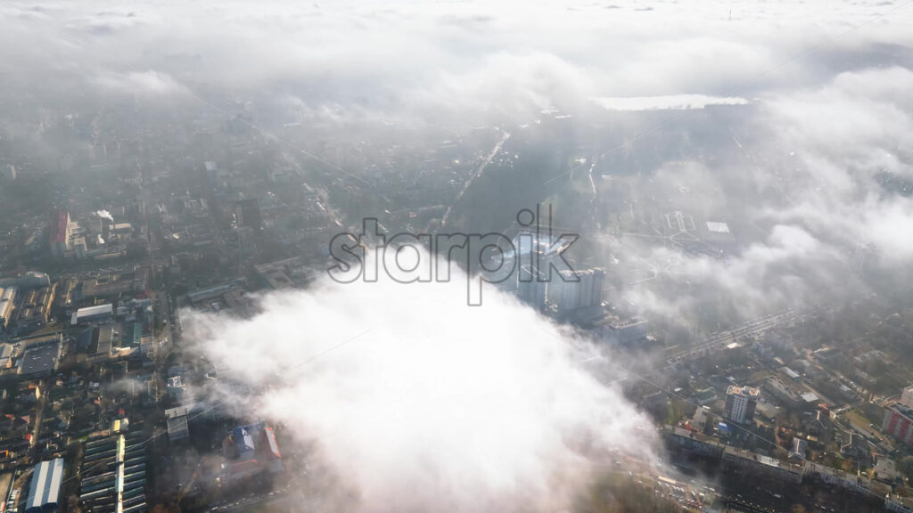 Video Aerial drone view of clouds over Chisinau, Moldova time lapse - Starpik