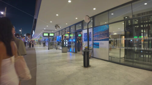 Cannes, France – July 10, 2025: People walking on the streets of the city in the evening - Starpik Stock
