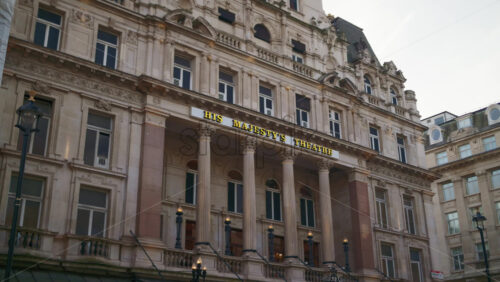 London, England – May 14, 2025: View of the His Majesty’s Theatre facade in the daylight - Starpik Stock