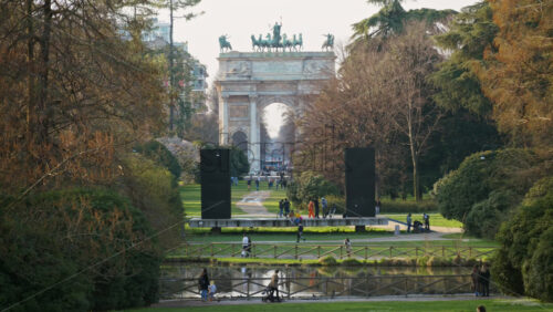 Milan, Italy – March 20, 2025: View of the Peace Arch in the Sempione Park in daylight - Starpik Stock