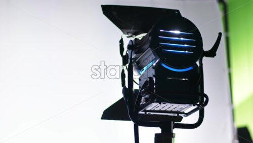 Video - Professional lighting equipment on the movie set
