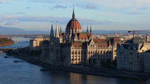 Video - Hungarian Parliament building at sunset in Budapest