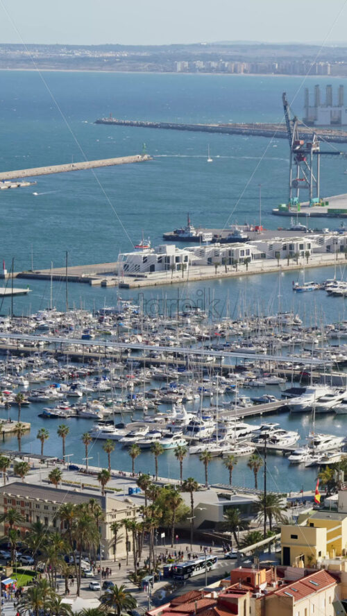 z8alicante121.mov - Starpik Stock