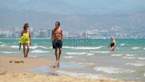 z8alicante129.mov - Starpik Stock