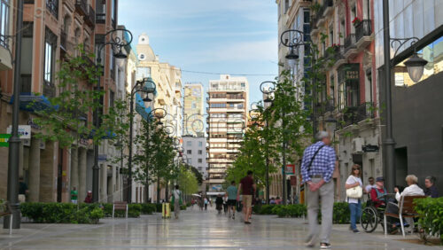 z8alicante16.mov - Starpik Stock