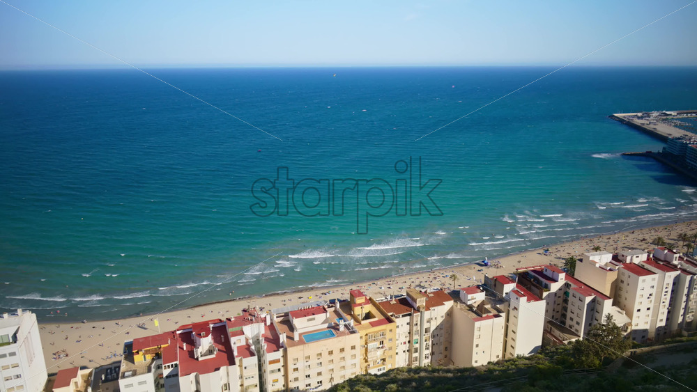 z8alicante195.mov - Starpik Stock