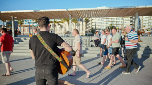 z8alicante212.mov - Starpik Stock