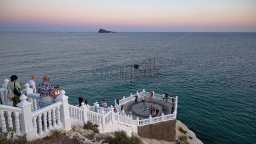 z8alicante300.mov - Starpik Stock