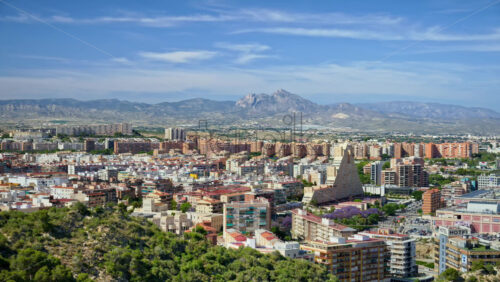 z8alicante487.mov - Starpik Stock