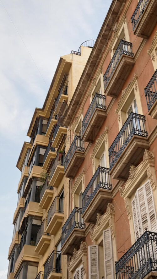 z8alicante672.mov - Starpik Stock