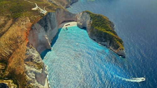 Video – Drone cinematic Navagio beach of Zakynthos - Starpik Stock